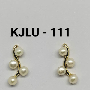 Boucles d'oreilles pendantes en perles d'eau douce, plaquées or, design exclusif, vente en gros, fournisseur de bijoux en vrac, Inde - Product Image 3