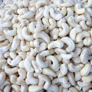 Usine de confiance SANTIGO : Noix de cajou, noix de Kaju, noix de Badam, emballage OEM, ODM - Product Image 1