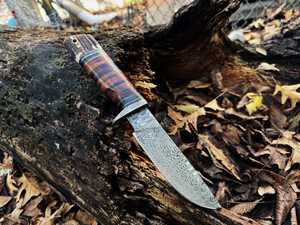 Couteau utilitaire en acier Damas, lame à pointe traînante, manche en bois, étui en cuir de vachette, longueur totale 6,7 pouces, qualité DIY, pointe tranchante TRADES - Product Image 4