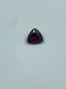 Pierre de grenat rhodolite naturelle de qualité supérieure, pierre précieuse en vrac, taille triangulaire, 1,76 carats, pour la fabrication de bijoux - Product Image 5