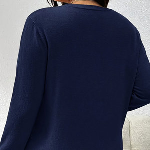 Plus Size Women'S Lightweight <b>Cardigan</b> with <b>Buttons</b>, a New Elegant Autumn And Winter Fashion V-Neck Sweater Outfit <b>Long</b> Sleeves - Product Image 5