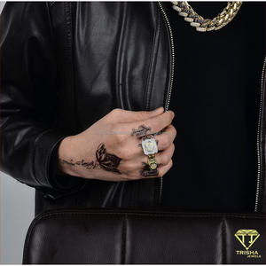 Anillo Ovalado de Lujo para Hombre en Plata de Ley 925 con Diamante Moissanita y Estilo de Piedra Brillante para Negocios de Joyería al por Mayor - Product Image 5