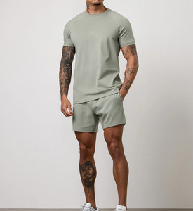 Ensemble T-shirt et short pour homme vert olive, logo OEM personnalisé, 2 pièces, respirant, séchage rapide, coupe ajustée, vêtements de sport pour la salle de sport, tenue d'été - Product Image 1