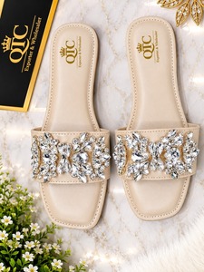 Sandales plates à strass pour femme, mules ouvertes beige à bout carré, confortables avec bride avant et arrière, décontractées pour l'été - Product Image 1