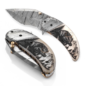 Cuchillo de Acero de Damasco Personalizado - Hoja Grabada con Láser - Mango de Hueso de Camello - Cuchillo de Caza y Camping de Grado Industrial 19cm OEM - Product Image 1