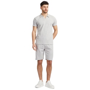 Vêtements décontractés Ensemble t-shirt et short d'été pour hommes Design personnalisé Ensemble 2 pièces en mélange de coton doux avec couleurs et impressions personnalisées - Product Image 1