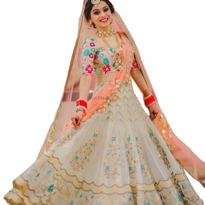 2022 Lehenga en soie sexy pour femmes de créateur pour les mariages et les occasions spéciales - Product Image 1