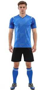 Vente directe d'usine, ensemble d'uniformes de football pour hommes, impression par transfert thermique, respirant, jersey et shorts 100% polyester, service OEM pour adultes - Product Image 4