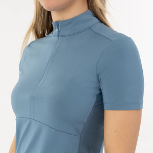 Chemise de compétition équestre de haute qualité, extensible dans 4 directions, en tissu technique doux au toucher, idéale pour la compétition et les spectacles. - Product Image 5