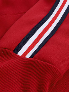 เสื้อฮู้ดดี้ดีไซน์คลาสสิคเรียบง่ายสำหรับผู้ชาย  สามารถสั่งทำได้ตามขนาดและสีที่ต้องการ  แบบสวมหัวพร้อมแถบที่แขนเสื้อ รุ่น CP-MH-02 - Product Image 6