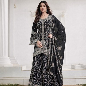 Robe de mariée indienne traditionnelle en viscose brodée lourde pour femme, infroissable, idéale pour les fêtes - Product Image 2