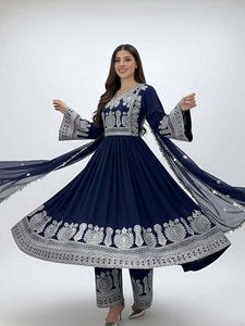 Robe de soirée ethnique en lin Kuchi à manches longues, broderie, design unique, pour mariages formels, festivals, robe Kuchi afghane - Product Image 4