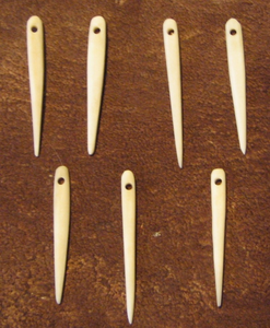 Artisanat naturel, écologique, aiguilles à tricoter et à nalbind simple en os, fabriquées à la main, durables - Product Image 5