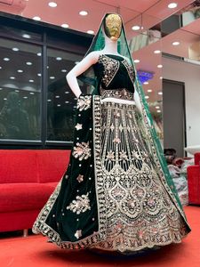 Velvet Bridal <b>Lehenga</b> Choli Embroidered Wedding Dress for Women Festive Indian Outfit With Dupatta - Product Image 6