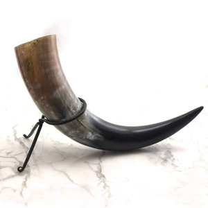 Matériel naturel et organique poli, écologique, pour la décoration intérieure : Vase en corne, abreuvoir pour animaux, corne de Viking, objets décoratifs en forme d'étoile, artisanat - Product Image 6