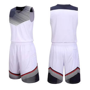 Uniforme de Baloncesto para Hombre de Secado Rápido con Diseño Sublimado Profesional, Uniforme de Baloncesto de Talla Grande Hecho en Pakistán - Product Image 6