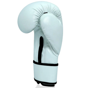 Gants de boxe Sanda en cuir véritable pour entraînement professionnel, logo personnalisé, fermeture auto-agrippante, sangle de poignet réglable, tissu parachute coréen - Product Image 3