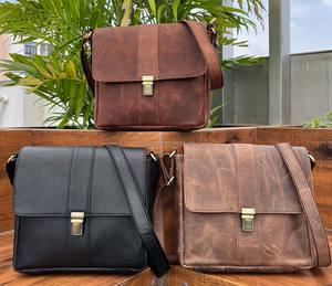 High-Grade Genuine Leather <b>Men's</b> Crocodile Design Crossbody <b>Bags</b> Large Capacity Business Casual Handbags Fashionable <b>Men</b> Ladies - Product Image 4