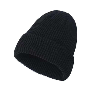 Bonnets personnalisés en gros pour vêtements promotionnels, bonnets en tricot doux à revers avec logos personnalisés et approvisionnement en grande quantité - Product Image 1