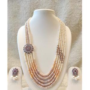 Éclat Étonnant : Magnifiques Boucles d'Oreilles Longues en Perles et Zircons CZ, Finition Argentée de Qualité Supérieure, Idéales pour Anniversaire, Fiançailles, Mariage - Product Image 2