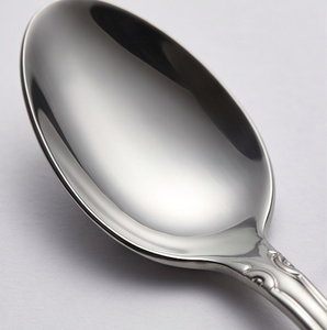 Cuillères à thé élégantes en métal, finition miroir haute brillance, résistantes à la rouille, pour les occasions de mariage et l'utilisation en cuisine. - Product Image 2