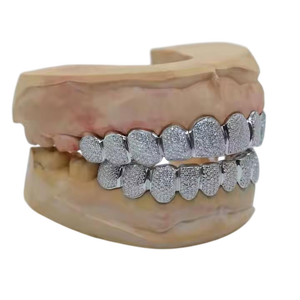 Grillz Personalizables de Oro, Plata y Diamantes, Joyería Brillante para Dientes Estilo Hip Hop, Accesorios para Fiestas y Actuaciones, Disponibles para la Venta - Product Image 3