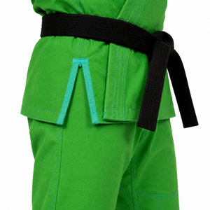 Kimono de BJJ personnalisé en gros, uniforme en coton vert tissé perlé léger pour l'entraînement, coupe régulière pour homme, logo personnalisé OEM ODM - Product Image 4