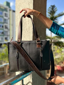 Hand <b>Tooled</b> Carving Handbag Real Cowhide <b>Leather</b> Bag Bohemian Bags New Design Fringe Bags for Women's Use - Product Image 5