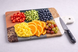 Planche à découper en bois d'acacia naturel de qualité supérieure, écologique, plateau de service pour fromages et charcuteries en bambou avec poignée - Product Image 4
