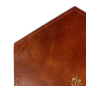 Set de 4 dessous-de-plat en cuir véritable et cuir végétalien, forme irrégulière, écologiques et imperméables, pour une touche de luxe - Product Image 4