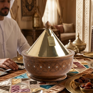 Ensemble de plats à fondue en bois blanc Royal, durable et élégant, avec tajine conique de luxe en laiton et incrustation de nacre, à haute capacité de rétention de chaleur - Product Image 5
