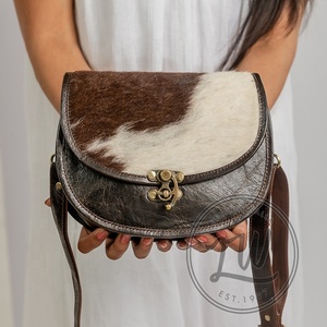 LW Fashionable 100% Genuine Leather Sling <b>Bag</b> Handmade 2024 Trending Vintage Style Single Strap for Lady's Spring/<b>Summer</b> Season - Product Image 1