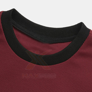 ผู้ผลิตเสื้อยืดผู้ชายจากปากีสถาน เสื้อยืดผู้ชายน้ำหนักเบา MOQ ต่ำ เสื้อยืดผู้ชายสีพื้น - Product Image 3