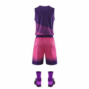 Nouvelle conception personnalisée, uniforme de basket-ball réversible brodé, meilleur prix de gros, ensemble maillot et short de basket-ball pour hommes - Product Image 3