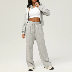 Conjunto Deportivo Ligero y Transpirable para Mujer, Conjunto Deportivo de Dos Piezas Personalizado de Alta Calidad, para Gimnasio, Yoga, Correr, Hacer Ejercicio, Ropa Deportiva Informal - Product Image 4