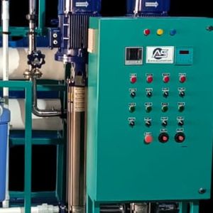 Sistema de Tratamiento de Agua por Ósmosis Inversa AQUASHAKTI, 2500L/Hora, Bomba de 415V, Planta Integrada de 8-15kW, 3000kg, 1 Año de Garantía - Product Image 5