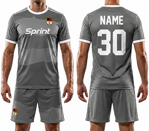 Maillot de football gris personnalisable unisexe à manches courtes, col rond, respirant, anti-transpiration, en polyester, impression par transfert thermique - Product Image 1