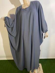 Kimono XXL élégant et modeste brodé à la main pour femmes Abaya respirant bouton caractéristique fait à la main pour adultes - Product Image 2