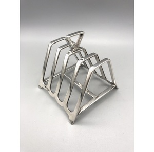 Support de pain grillé en métal pour le petit-déjeuner, accessoires de cuisine, rangement et organisation à domicile, 2023 - Product Image 1