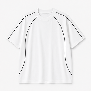 เสื้อยืดแขนสั้นผู้ชายสีขาว ผ้าถักลำลองสีพื้น ดีไซน์ขอบสีดำ - Product Image 1