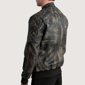 แจ็คเก็ตหนังผู้ชายทรงใหม่ทันสมัย คอตั้งเคลือบผิว เป็นมิตรกับสิ่งแวดล้อม สไตล์วินเทจ ขายดี คุณภาพพรีเมียม ปรับแต่งด้านหน้าได้ - Product Image 5