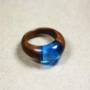 Anneaux de serviette en bois et résine de luxe faits à la main, design de bague élégante - Product Image 4