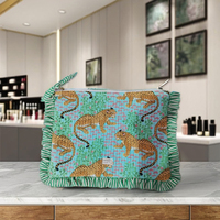 Pochette en coton matelassé à pompons, écologique, légère, durable, faite à la main, réutilisable, élégante, avec fermeture éclair, pour cosmétiques