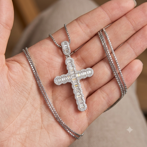 Pendentif unisexe tendance personnalisé Hip Hop en argent 925 plaqué or avec moissanite, motif croix de Jésus glacée, idéal pour les fêtes religieuses chrétiennes - Product Image 4