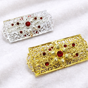 MOLL JEWELLERS Peineta para el Cabello Hecha a Mano, Ecológica, Impermeable, Elegante, con Diseño de Mini Animales y Flores, con Brillo, Borla de Aleación y Concha, 15cm - Product Image 3