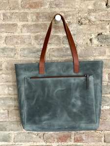 Sac fourre-tout élégant en cuir véritable pour femme avec double bandoulière et fermeture éclair, fait main LTB-0302 - Product Image 3