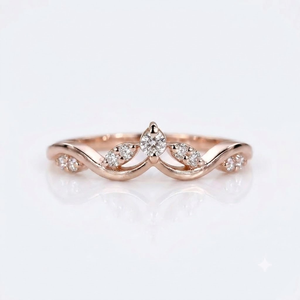 เครื่องประดับชั้นดี ทองคำ 14K 18K โรสโกลด์ เพชรทรงกลมสี E คุณภาพ VS เพชรเลี้ยงในห้องปฏิบัติการ แหวนแต่งงานรูปมงกุฎโค้งดีไซน์พิเศษ แหวนซ้อนสำหรับเจ้าสาว - Product Image 1