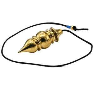 Pendentif Feng Shui en forme de goutte d'eau dorée en gros pour la guérison énergétique, la divination et l'art respectueux de l'environnement - Product Image 3