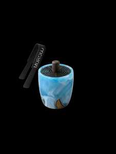 Brûleur d'encens en bois et résine au design unique avec insert métallique, fait main en bambou, utilisation aromatique toute saison - Product Image 3