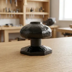 Offre Spéciale : Ensemble de Poignées de Porte en Fer pour Chambres, Salles de Bain, Entrées et Projets de Décoration Intérieure – Disponible à la Vente - Product Image 1